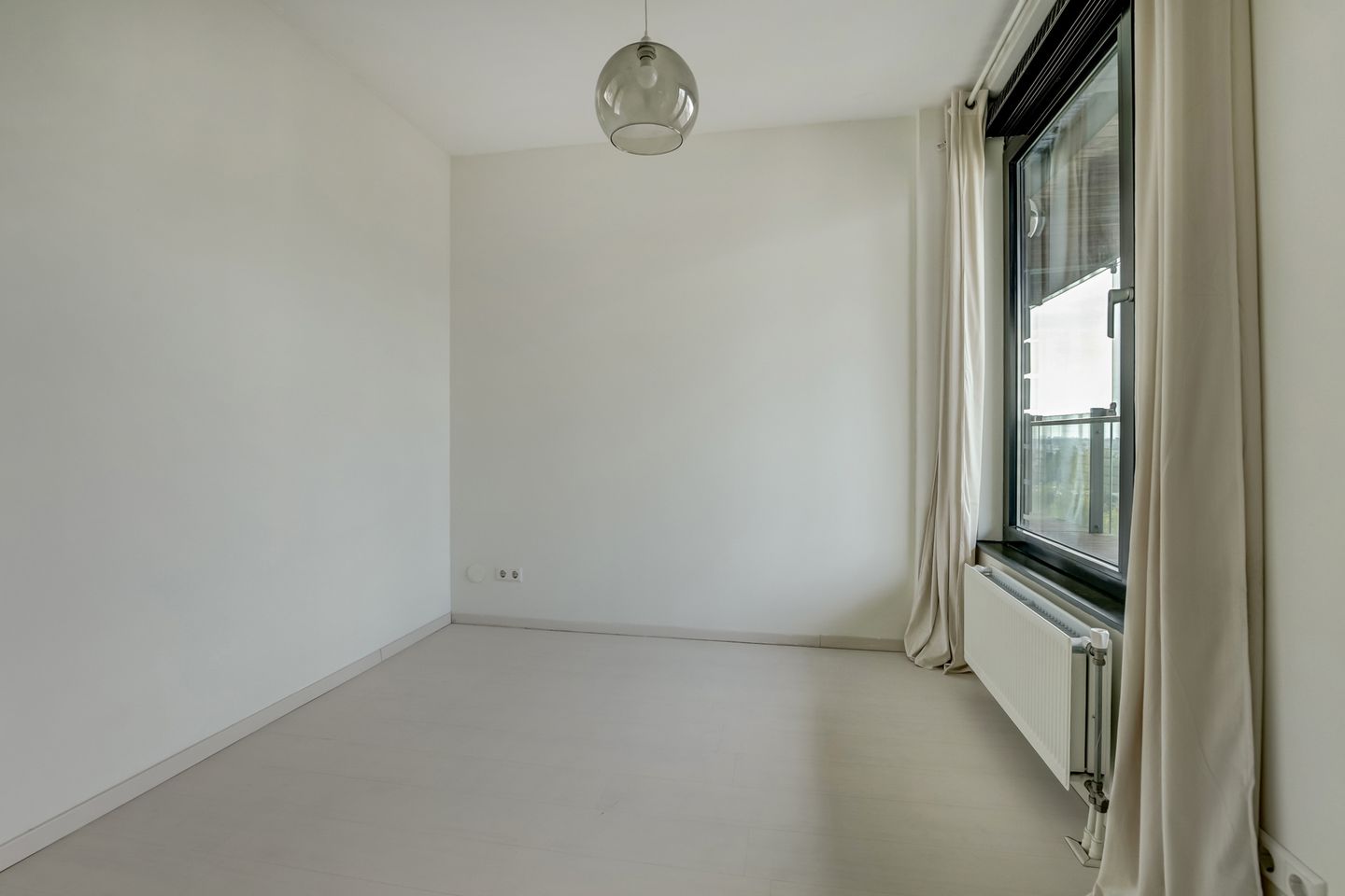 Photo 10 of Karel Doormanstraat 384-E