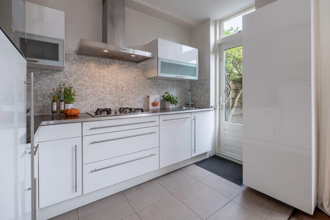 Photo 13 of Van Meursstraat 47