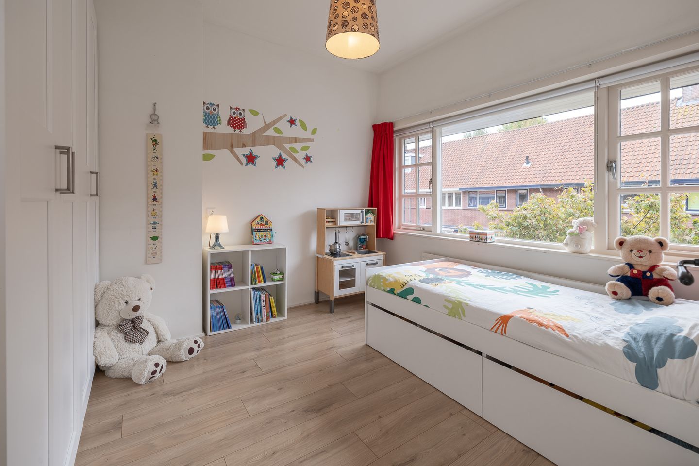 Photo 19 of Van Meursstraat 47