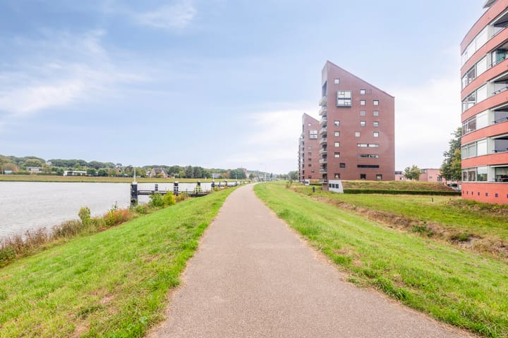 Photo 2 of Erik Pinksterblomstraat 122