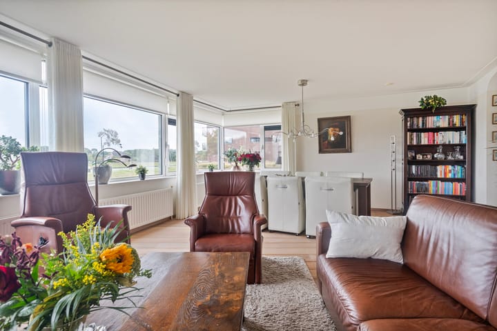 Photo 5 of Erik Pinksterblomstraat 122