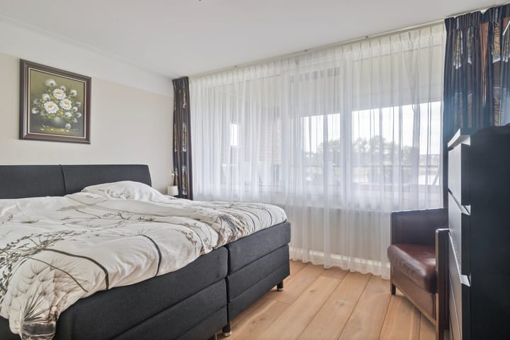 Photo 18 of Erik Pinksterblomstraat 122