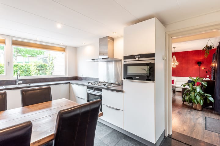 Photo 4 of Hamburgerweg 56