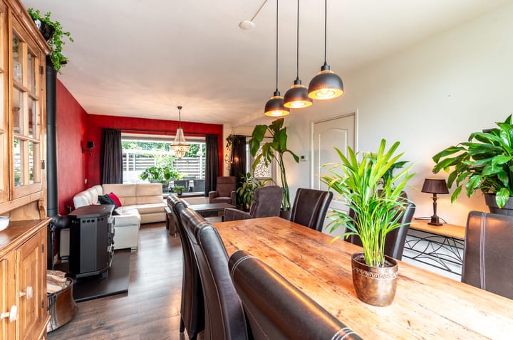 Photo 8 of Hamburgerweg 56