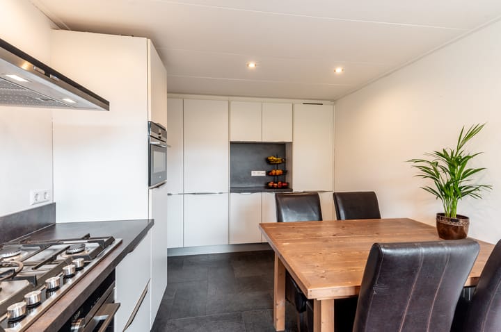 Photo 13 of Hamburgerweg 56