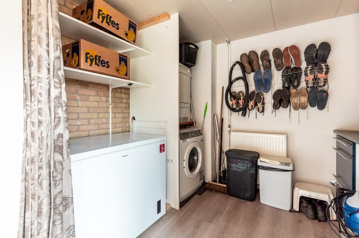 Photo 33 of Hamburgerweg 56