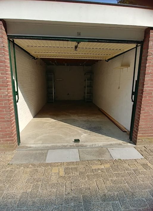 Photo 3 of Van Limburg Stirumplaats 17