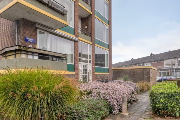 Foto 7 van Margrietstraat 16-3