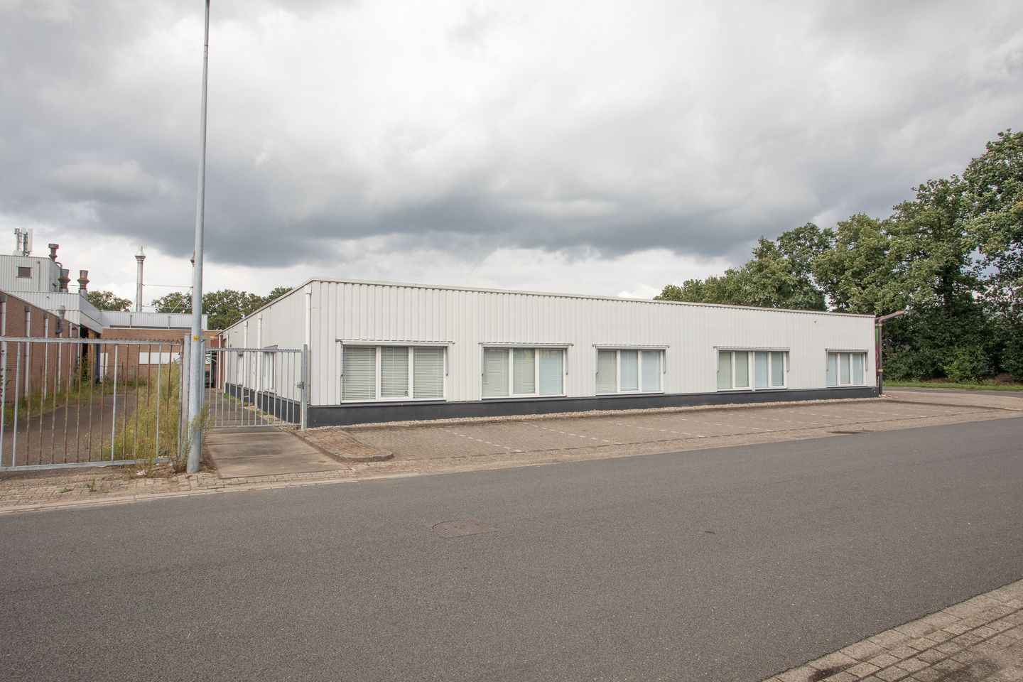 View photo 2 of Parmentierweg 18