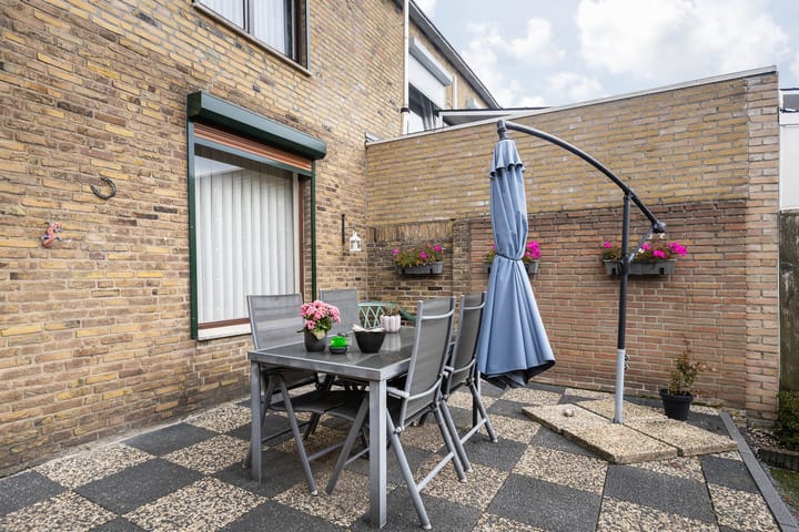 Photo 26 of Hendrik Luijtenstraat 32