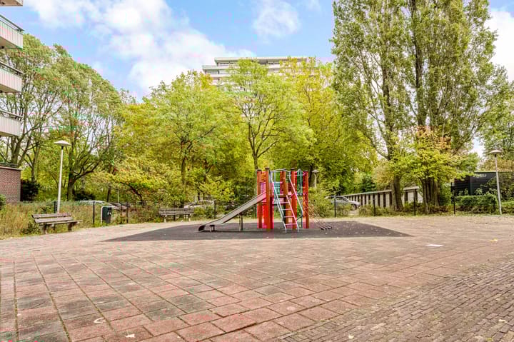 Photo 36 of Aziëlaan 396