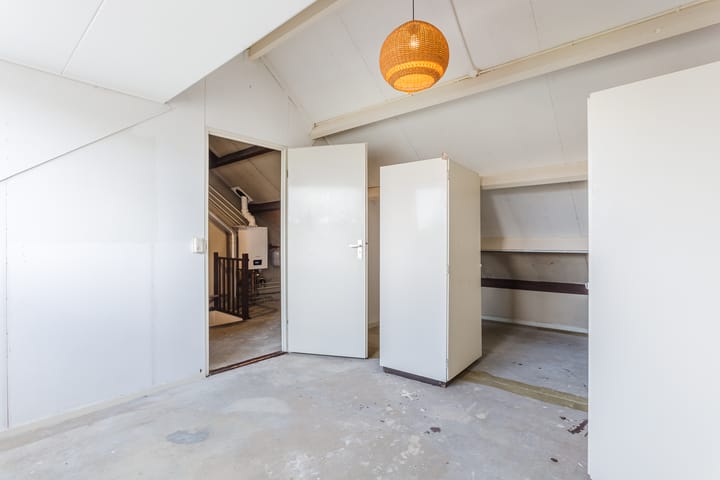 Photo 29 of Bizetlaan 11