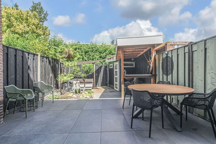 Photo 13 of Plaspoelstraat 49