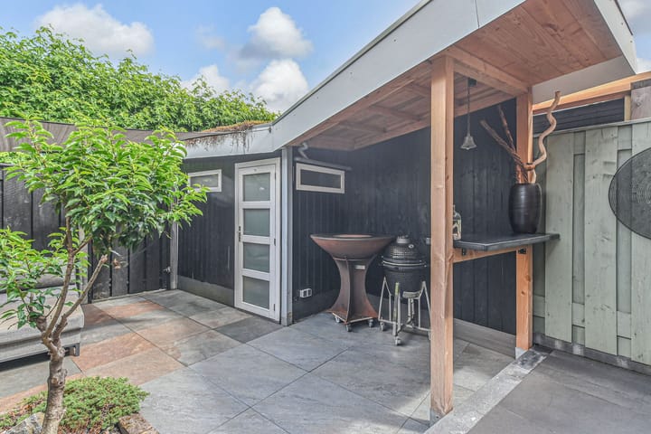 Photo 14 of Plaspoelstraat 49