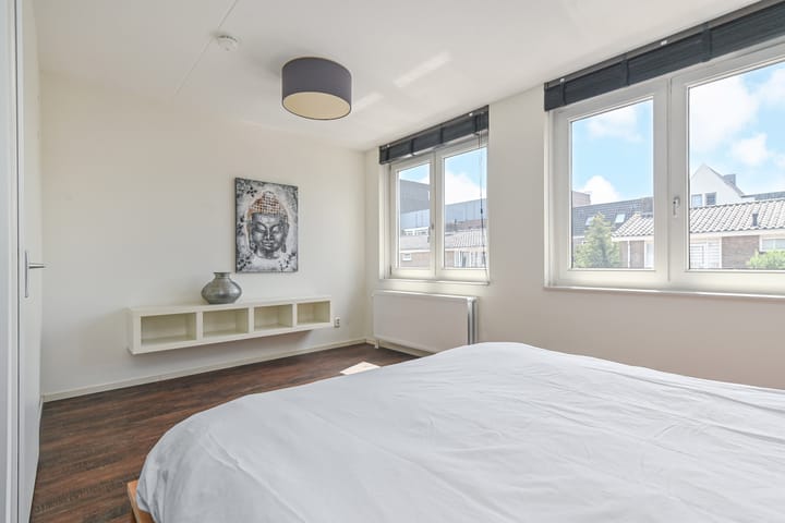 Photo 29 of Plaspoelstraat 49