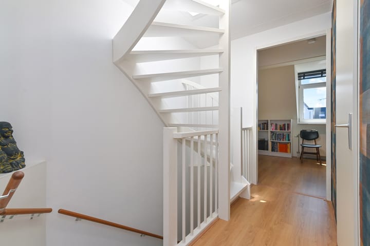 Photo 39 of Plaspoelstraat 49