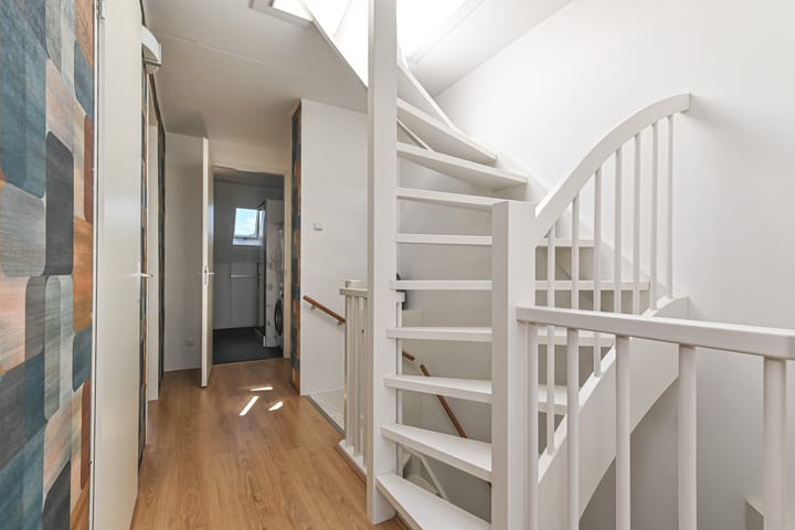 Photo 48 of Plaspoelstraat 49