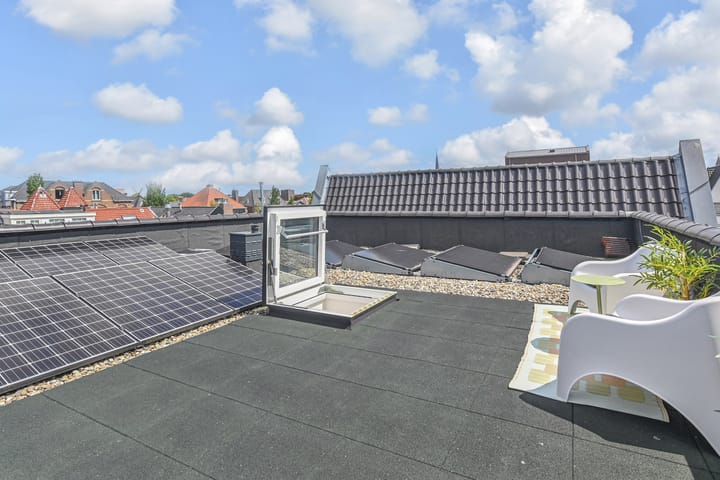 Photo 49 of Plaspoelstraat 49