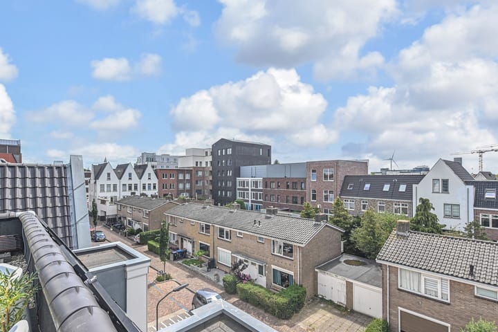 Photo 52 of Plaspoelstraat 49