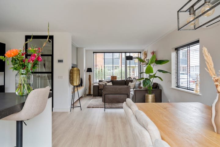 Photo 4 of Hoefbladstraat 20