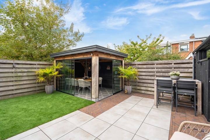 Photo 12 of Hoefbladstraat 20