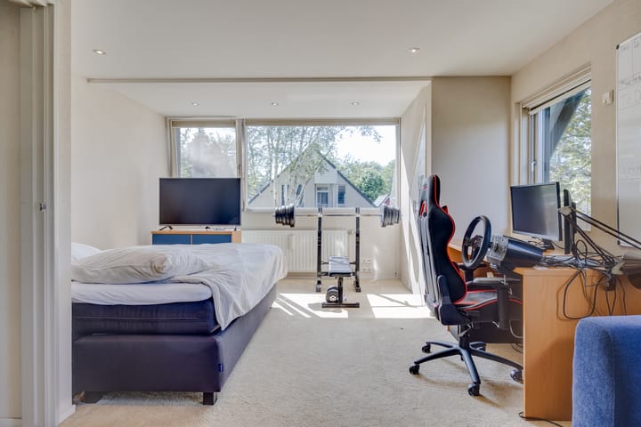 Foto 26 van Libel 10