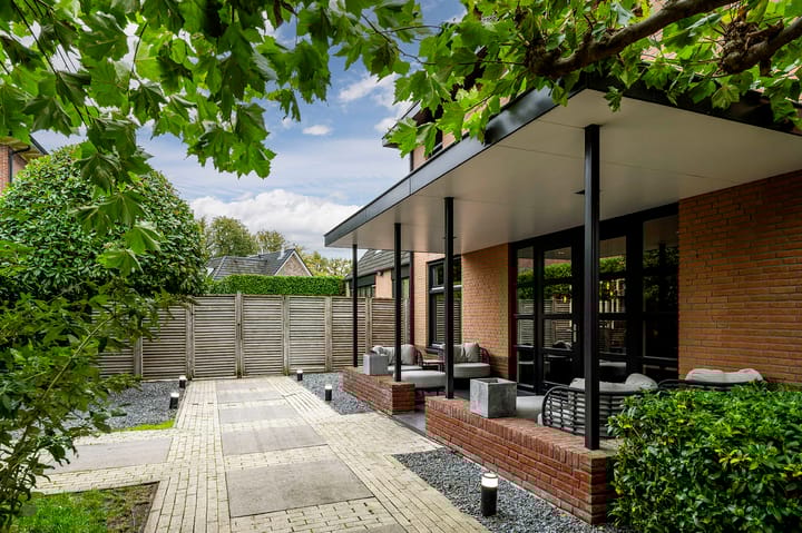 Foto 2 van Zandheuvel 15