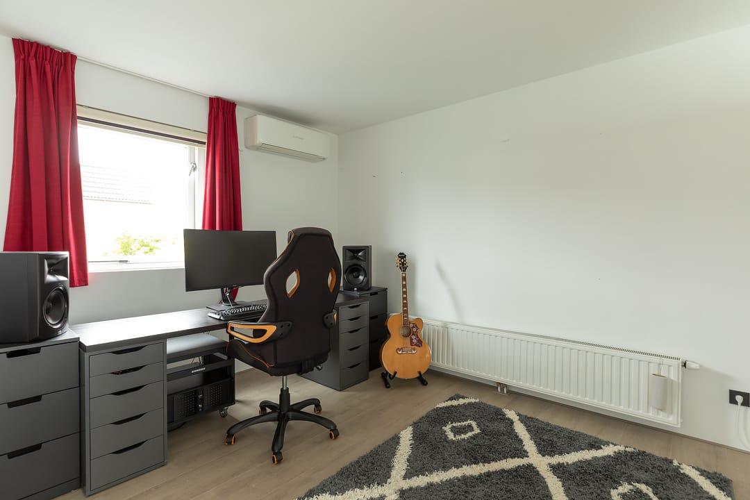 Foto 17 van Van Leeuwenhoekstraat 72