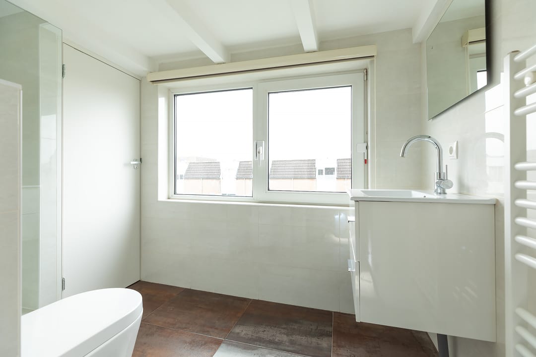 Foto 28 van Van Leeuwenhoekstraat 72