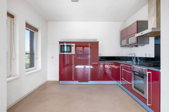 Photo 7 of Taco van der Veenplein 13