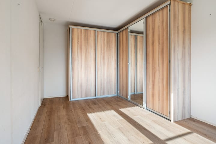 Photo 11 of Taco van der Veenplein 13