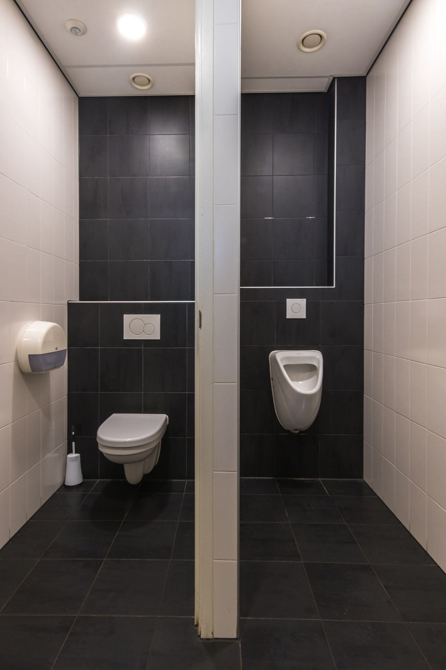 View photo 5 of Stationsstraat 14