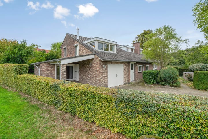 Foto 46 van Beatrixweg 20