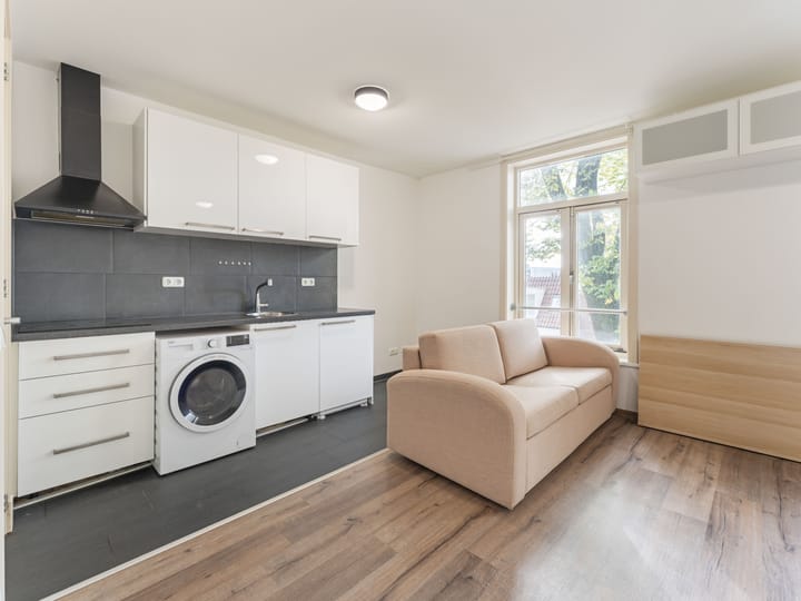 Foto 8 van Amsterdamsestraatweg 126-D