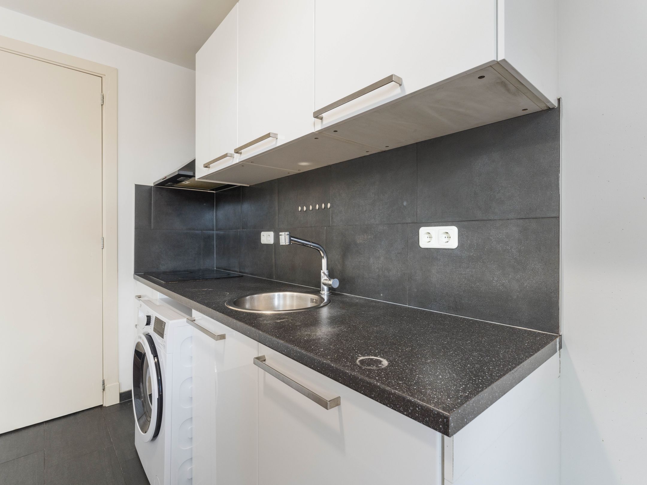 Photo 12 of Amsterdamsestraatweg 126-D