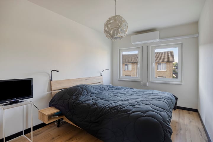 Photo 17 of van Giffenstraat 8