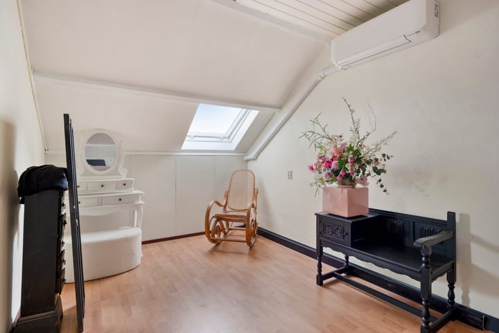 Photo 23 of van Giffenstraat 8