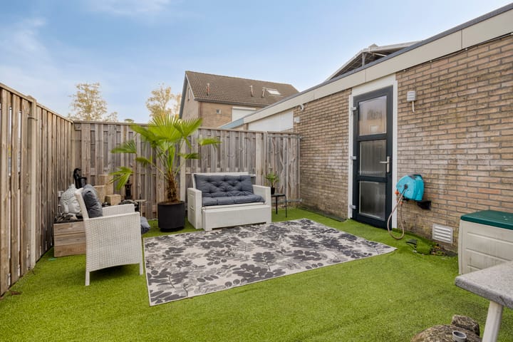 Photo 27 of van Giffenstraat 8