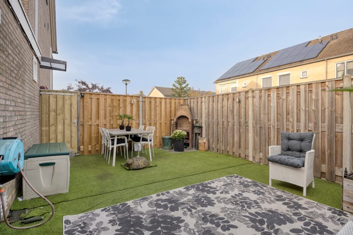 Photo 28 of van Giffenstraat 8