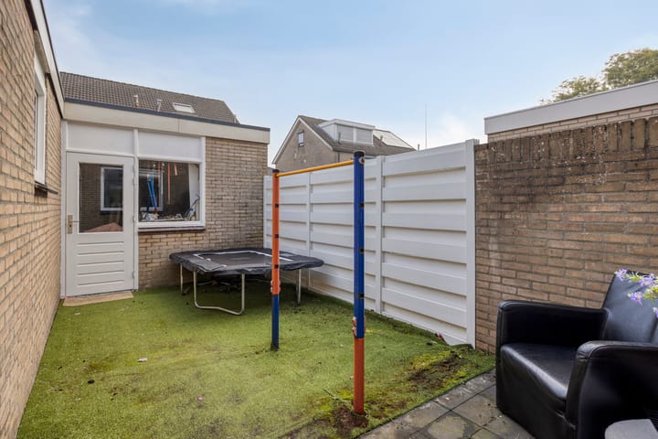 Photo 30 of van Giffenstraat 8