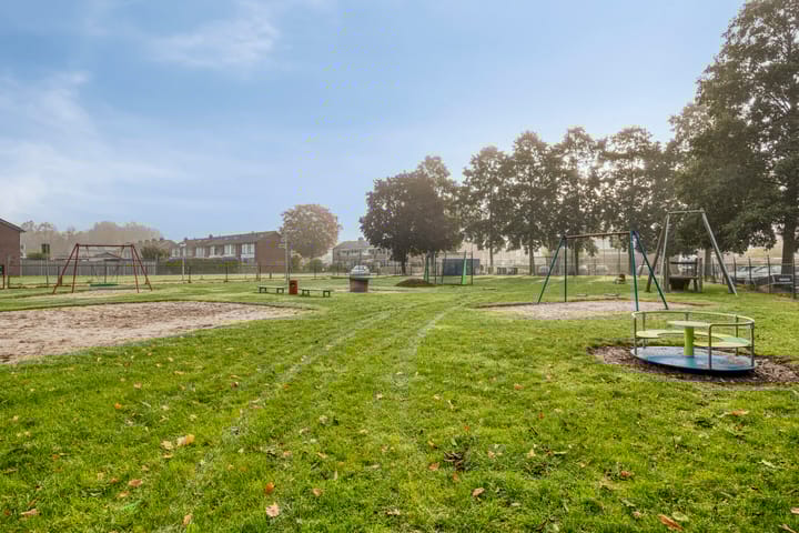 Photo 35 of van Giffenstraat 8