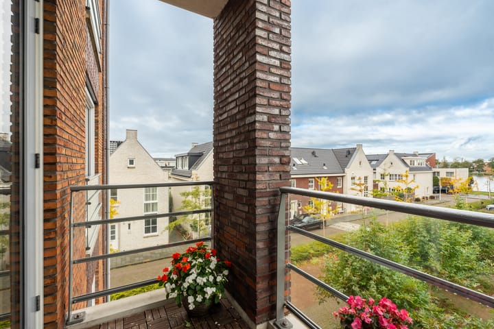 Foto 20 van Rijnland 71