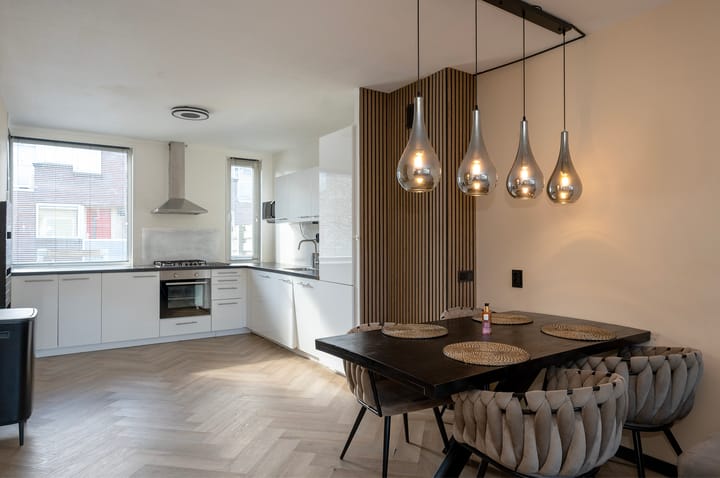 Foto 2 van Middenhof 236