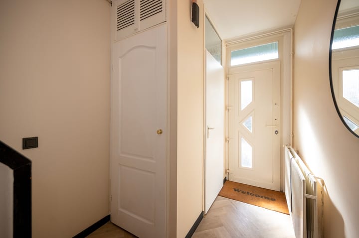 Foto 5 van Middenhof 236