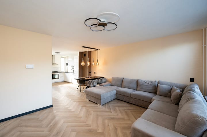 Foto 11 van Middenhof 236