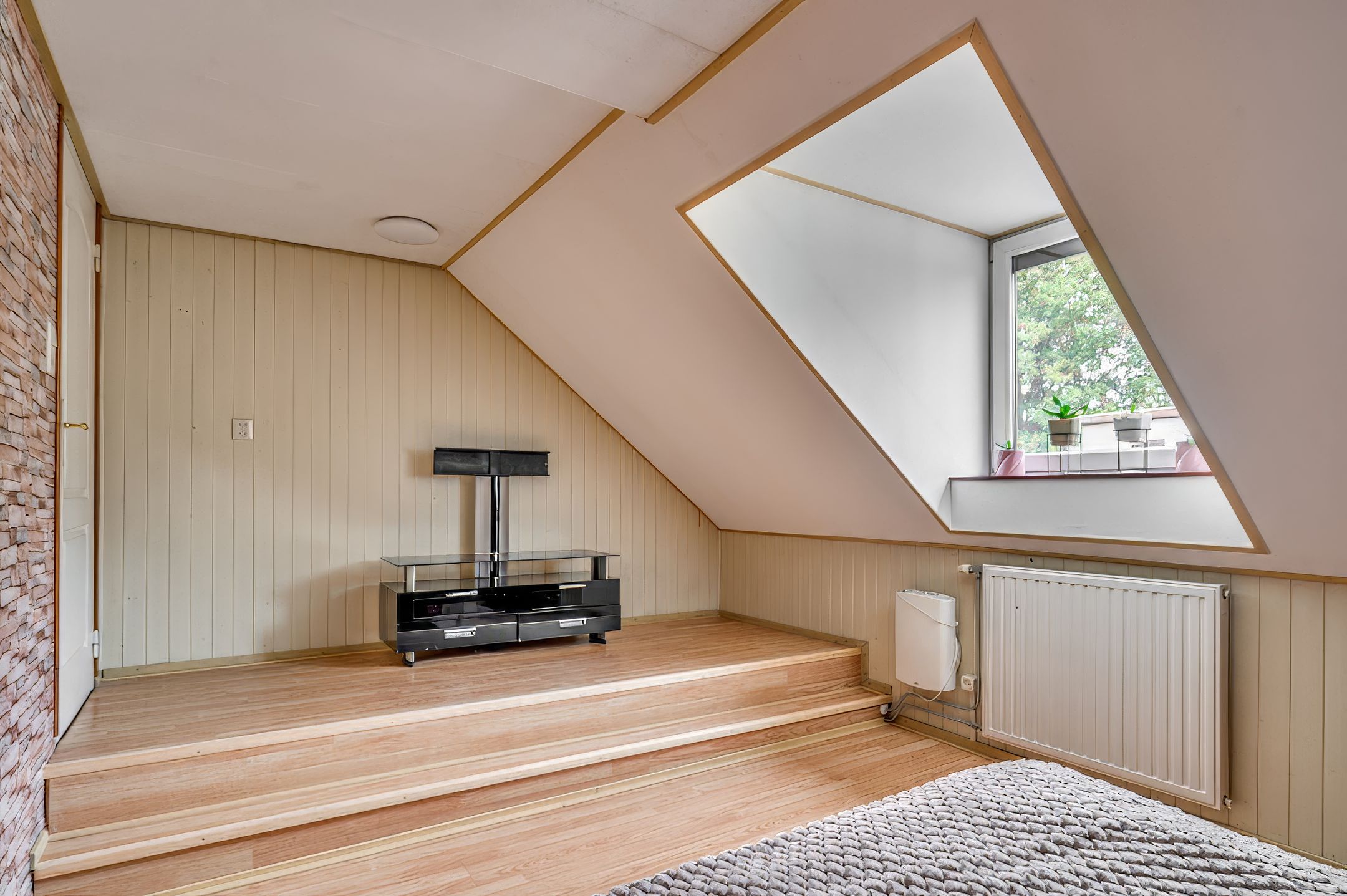 Foto 24 van Rijksweg Noord 19