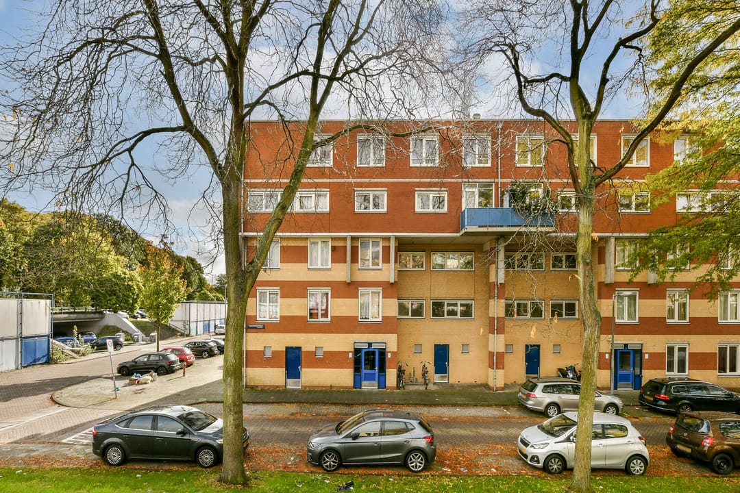 Photo 16 of Kloekhorststraat 15