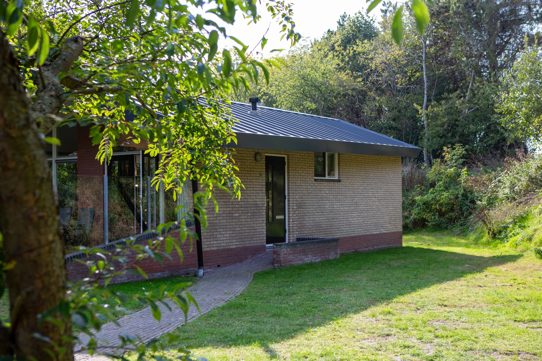 3-bedroom freehold villa in West-Terschelling — photo 3 of 5