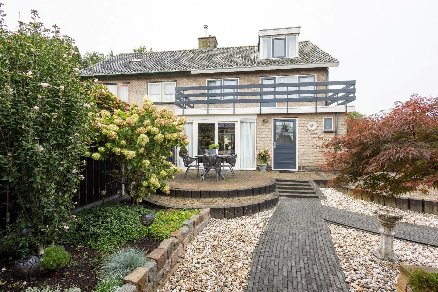 Foto 34 van Johan Frisostraat 8