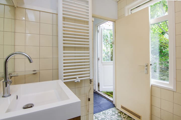 Foto 22 van Oost Indiëstraat 50